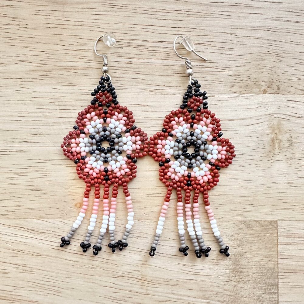 NEW Hand-Beaded Flower Earrings Mini Beads Maroon Pink Black White Southwestern - Picture 6 of 6